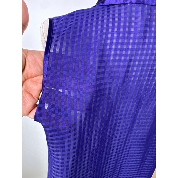 Victorias Secret Sheer Button Down Sleeveless Top - Picture 6 of 9